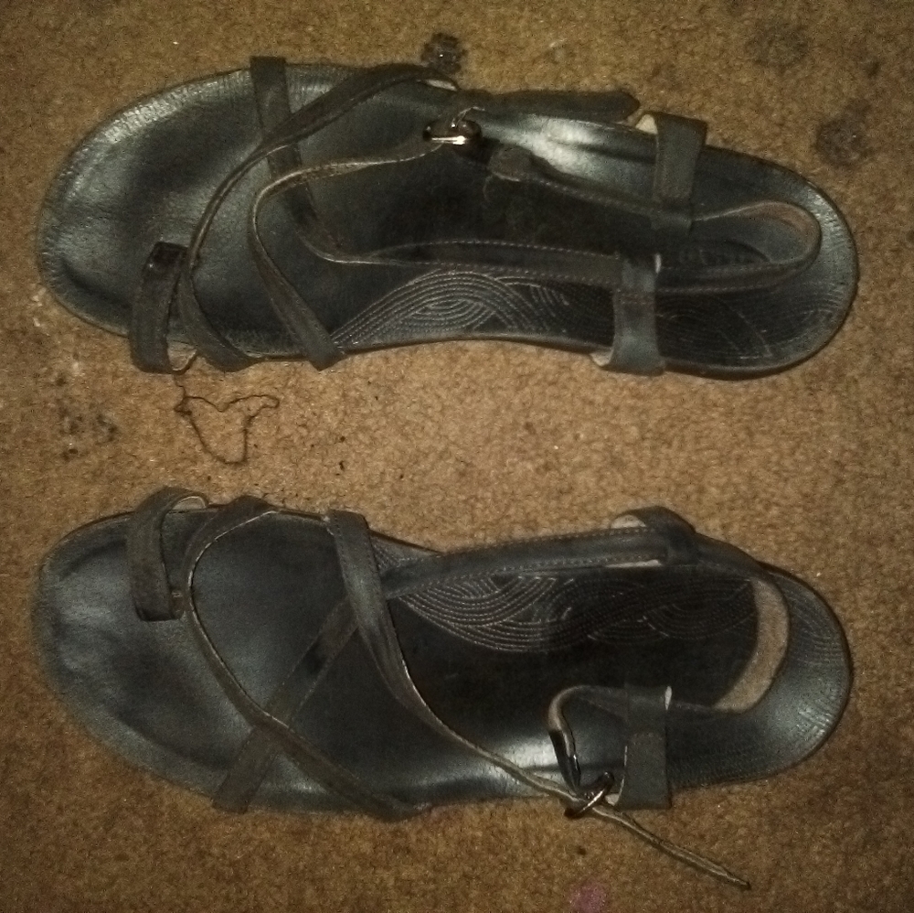 Chaco ,Dorra sandals  w11